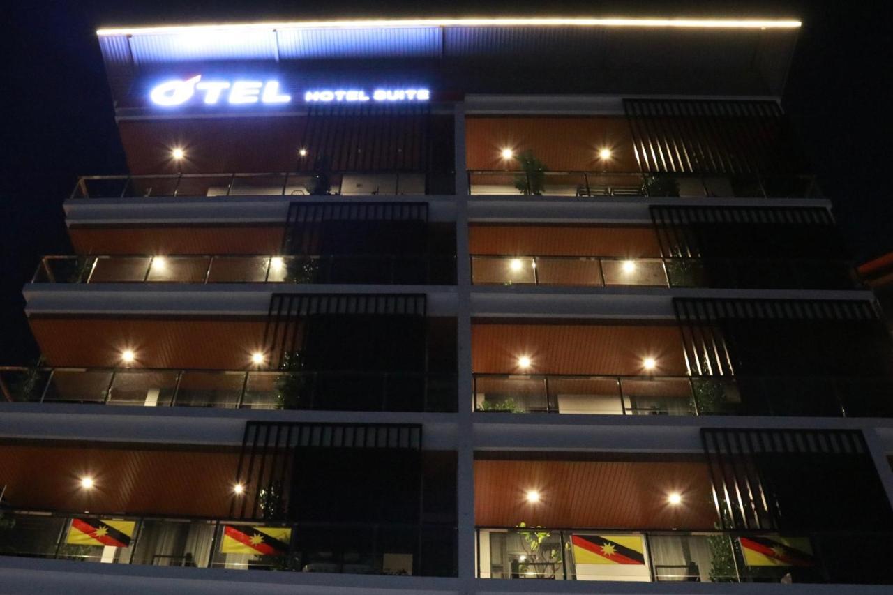 Otel Hotel Suite Sibu Esterno foto